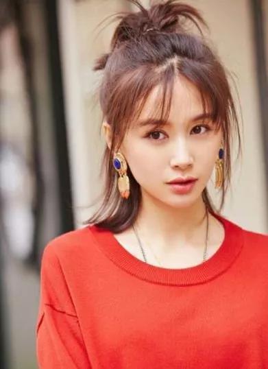 娱乐圈小糊咖吃瓜是谁啊,揭秘神秘“吃瓜群众”身份 第1张 娱乐圈小糊咖吃瓜是谁啊,揭秘神秘“吃瓜群众”身份 第1张